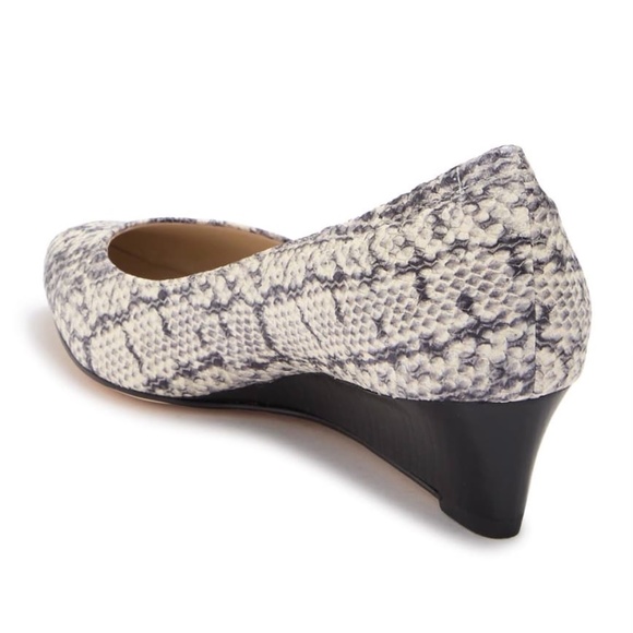 Cole Haan Kathryn Snake Print Wedge Pump Heels 8 - Picture 4 of 13